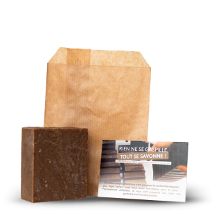 Savon Traitant Propolis Noire - VRAC
